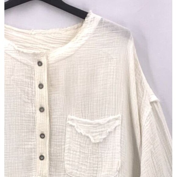 We The Free People Oversize Top M Cream Cotton Button Fray Pillowy Cover Up - Picture 2 of 13